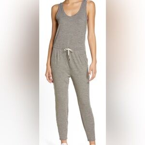 1065 Vuori Lux At Ease oHarem jumpsuit in heather gray sz small